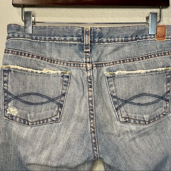 A&F Madison Jeans 🥰 - Picture 11 of 15